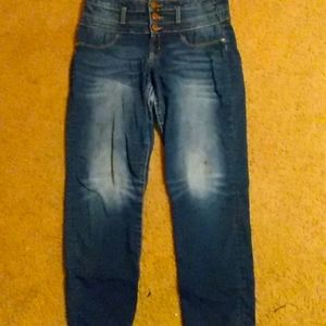 dark blue in color, with a lighter blue, size is a Large